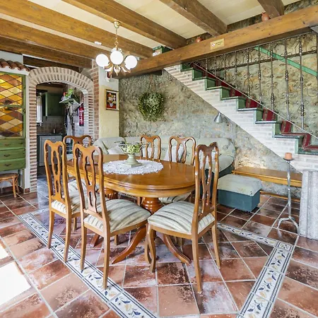Mirador De Cerrato Casa de Férias